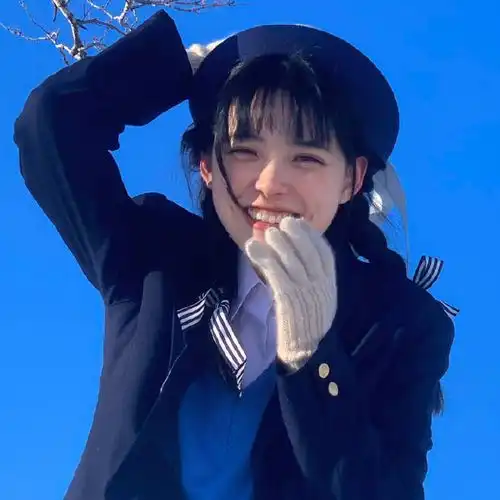 ins小众女生真人头像