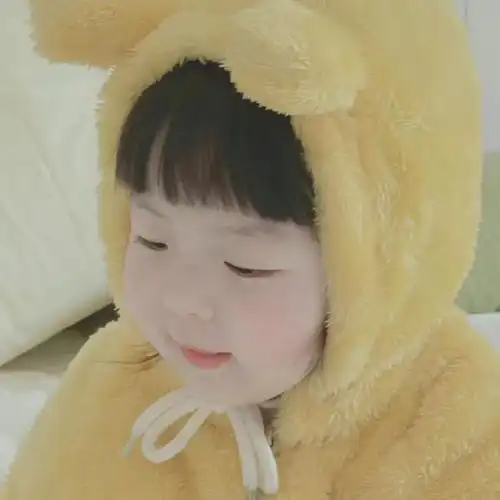 奶里奶气的可爱幼崽头像