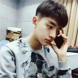 最新版2018男生森系小清新头像会发光的不止男神还有灯泡