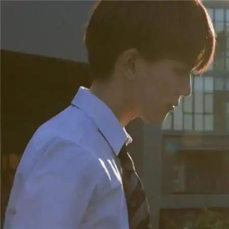 好看又低调的情侣头像,明人不说暗话真的很低调的