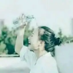 怎样才能找到情侣头像的另一半帮帮我