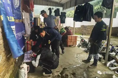 放弃北漂生活,小情侣骑摩托车环游中国