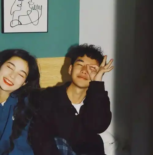 有没有文艺小众的情侣头像