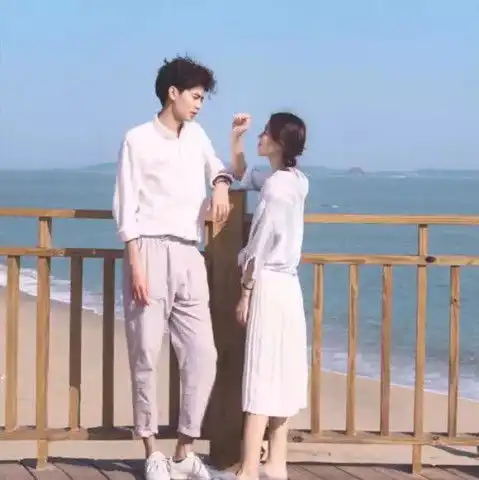 最近超火的情侣头像,大号小号秀起来,真实的情侣都比不了