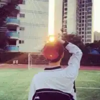 情侣背影头像看到背影就想起你