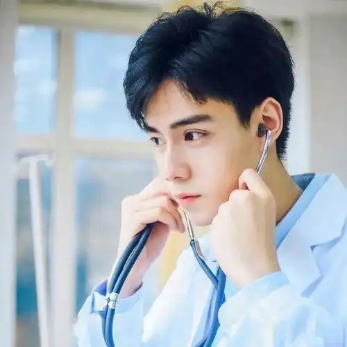 胡一天精选头像壁纸