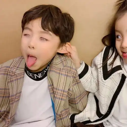 cp头像低头看看自己的肉真是甩也甩不掉的温柔