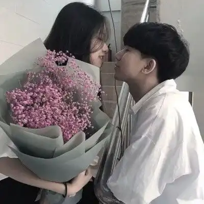 女生悄悄喜欢你的3表现,收到暗示后马上表白,成功率99