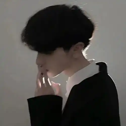 男头精选小众男生头像