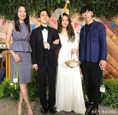 孩子都生两个了,林宥嘉却很少晒老婆妻子丁文琪颜值真高