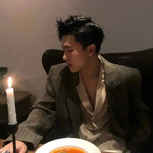 男生头像念念不忘必有回响那是电影里的片段