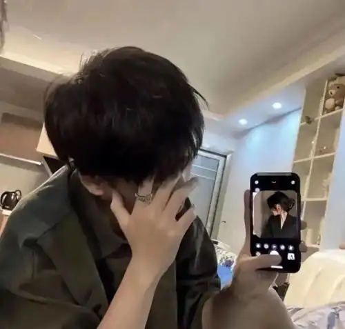 cp头像换上情侣头像你就是我的人了