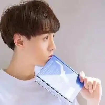 一位朋友问你们觉得重感情的男人都有哪些特征