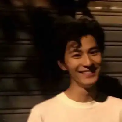 高级感港风小众男头,高清帅气的港风头像男小众图片