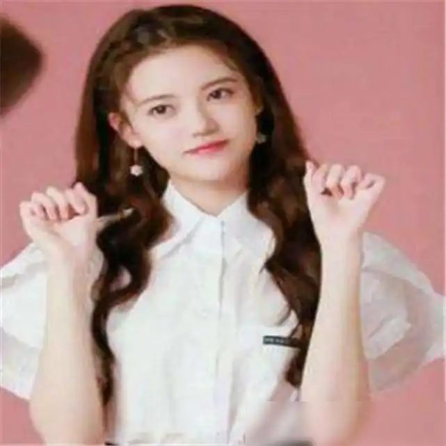 丝芭传媒真是神仙公司,捧红鞠婧祎后又一成员爆红,太辣了