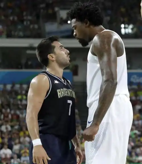 不会垃圾话也能打nba库里家教好,姚明藏得深,小卡被人追着喷