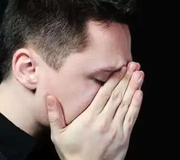00后一旦患上抑郁症,常把3句话当口头禅,别不当回事