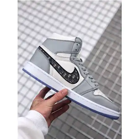 耐克nike高帮diorxairjordan1highog情侣运动鞋跨界联名乳白色