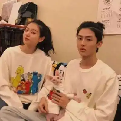 霸气甜蜜的情头一男一女真人情头双人两张