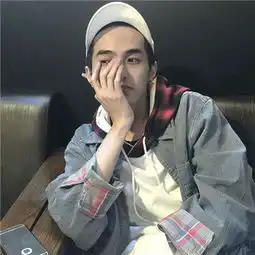 帅气冷漠男生头像高清图片2018情愿错过也不愿过度主动讨好
