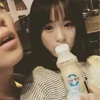 传捷李晶的情侣头像适合情侣用的