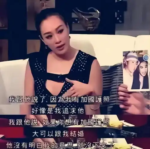 2001年,31岁钟丽缇为艺术献身,不用替身出演成为全港男人的渴望