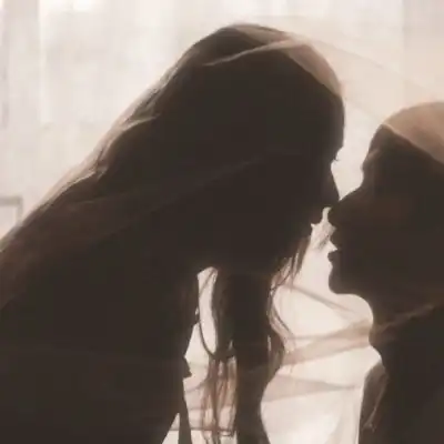 意境真人情侣头像,我们有着刻骨的爱情