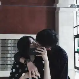 2o21情侣头像霸气