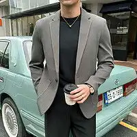 其他男士西服others其他2024春夏休闲款西服套装男士潮流小西装外套上衣宽松轻熟风感多少钱