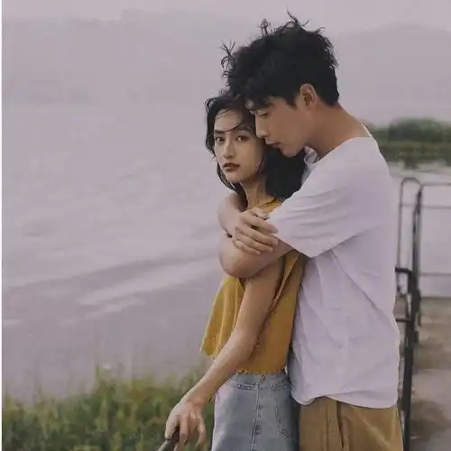 那些氛围感拉满的情侣头像