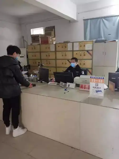 丈夫警察妻子护士,太康这对夫妻的新年愿望让人泪目