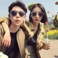 情侣头像每个人都有一段灿若烟花的爱情,虽然短暂,却永生难忘