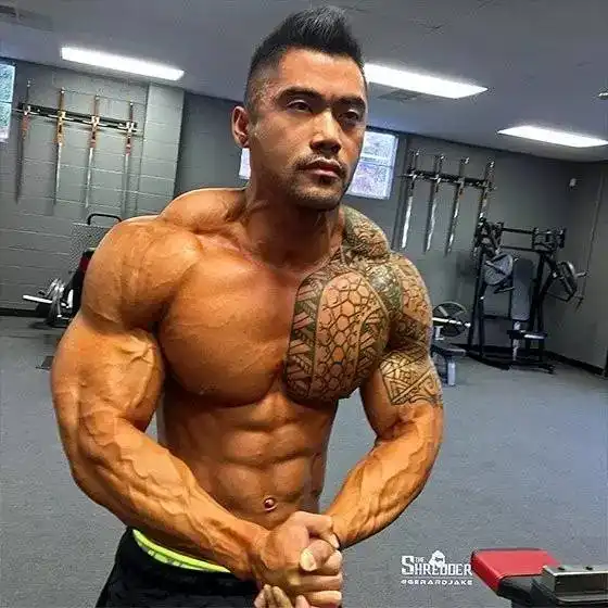 为什么肌肉型男都迷恋花臂纹身这才是开挂的人生