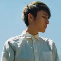 有个性的男生头像也许放弃才能靠近你3