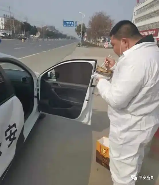 战疫一线,我们在坚守