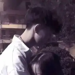 情侣头像高冷霸气一对柠檬少女半心酸