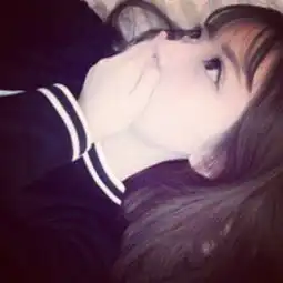 求和这个头像配对的情侣头像