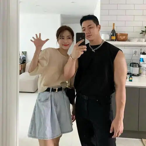 韩国逆天小腰精爆红全球,顺手撩走肌肉巨无霸,网友美女与野兽