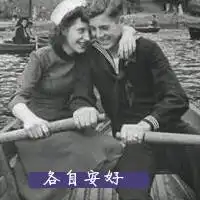情侣黑白不露脸头像一左一右微信头像图片大全