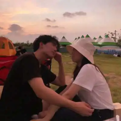 两张超拽爱人头像