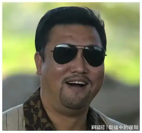 接棒刘亦菲头像,他一拳吓哭半个朋友圈