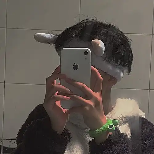 杂系男头适合用来置顶的温柔文案