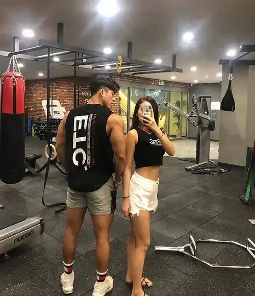 找个有肌肉的男朋友后,有多爽