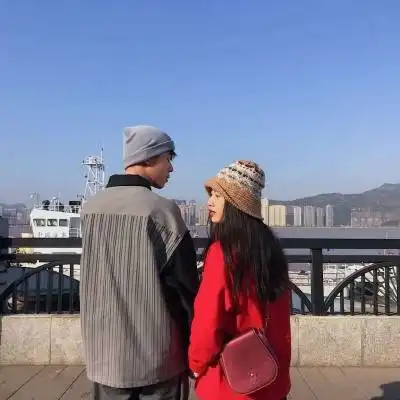 情头一半一张真人背影qq情头双人一人一张背影系列精选
