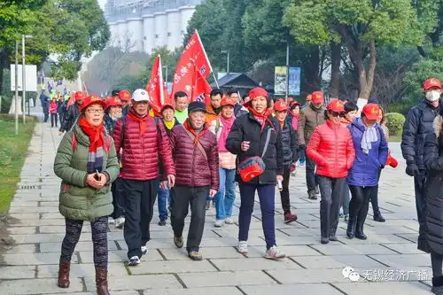 一众岸边走,一队水上行,这才是无锡人走运的节奏