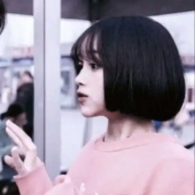 情侣头像真人两张配对攻上眉头存在心头