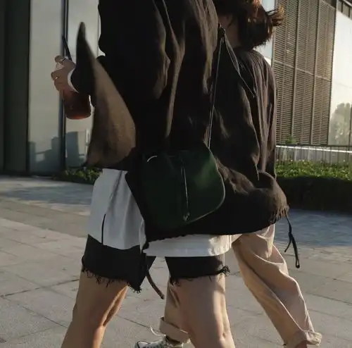 小众头像丨我们会散在这个夏天吗