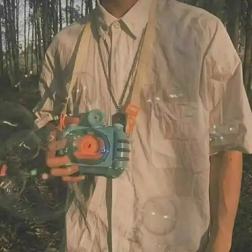 动漫头像和自己愉快相处清醒柔软地生活