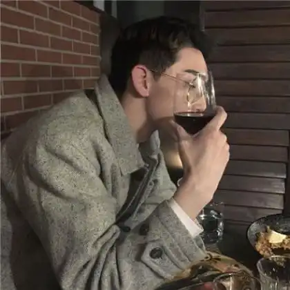 个性魅力男生帅气头像,每一张都有着不同风格