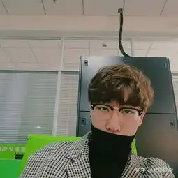 男生喜欢用自己照片非自拍做微信头像